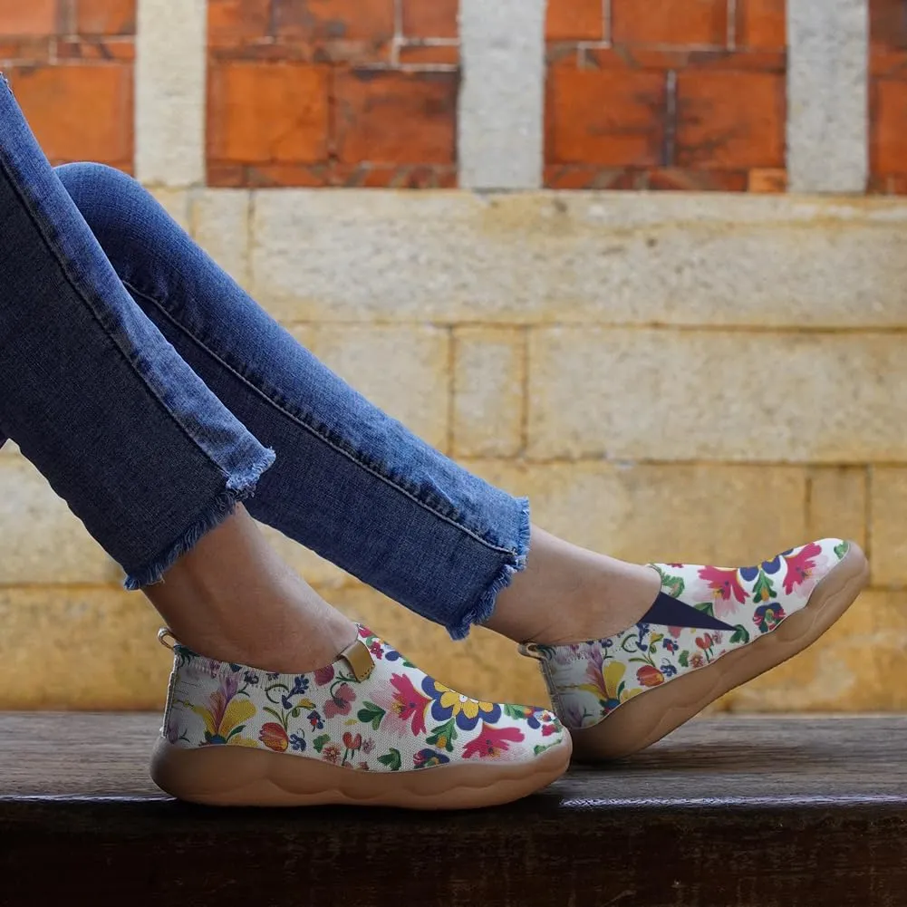 Women's Art Illustration Slip-on Shoes Vibrant Floral Casual Loafers Lightweight Comfortable Travel Footwear